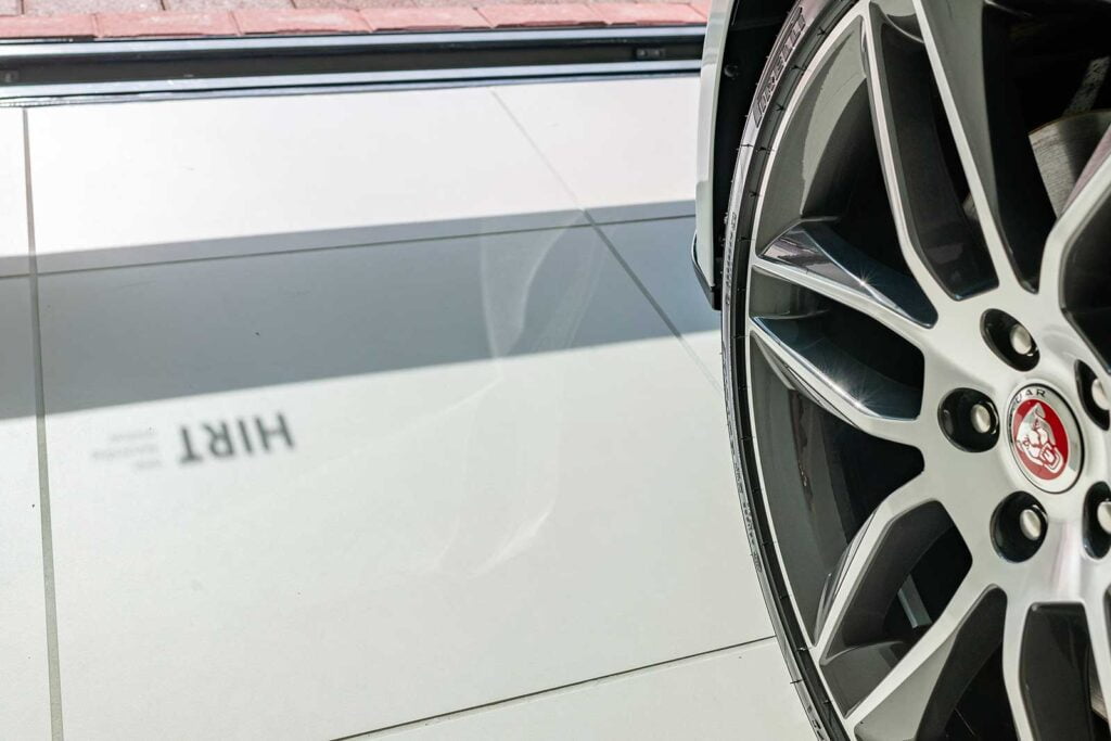 jaguar_grueze_CH_6 Autohaus Grüze