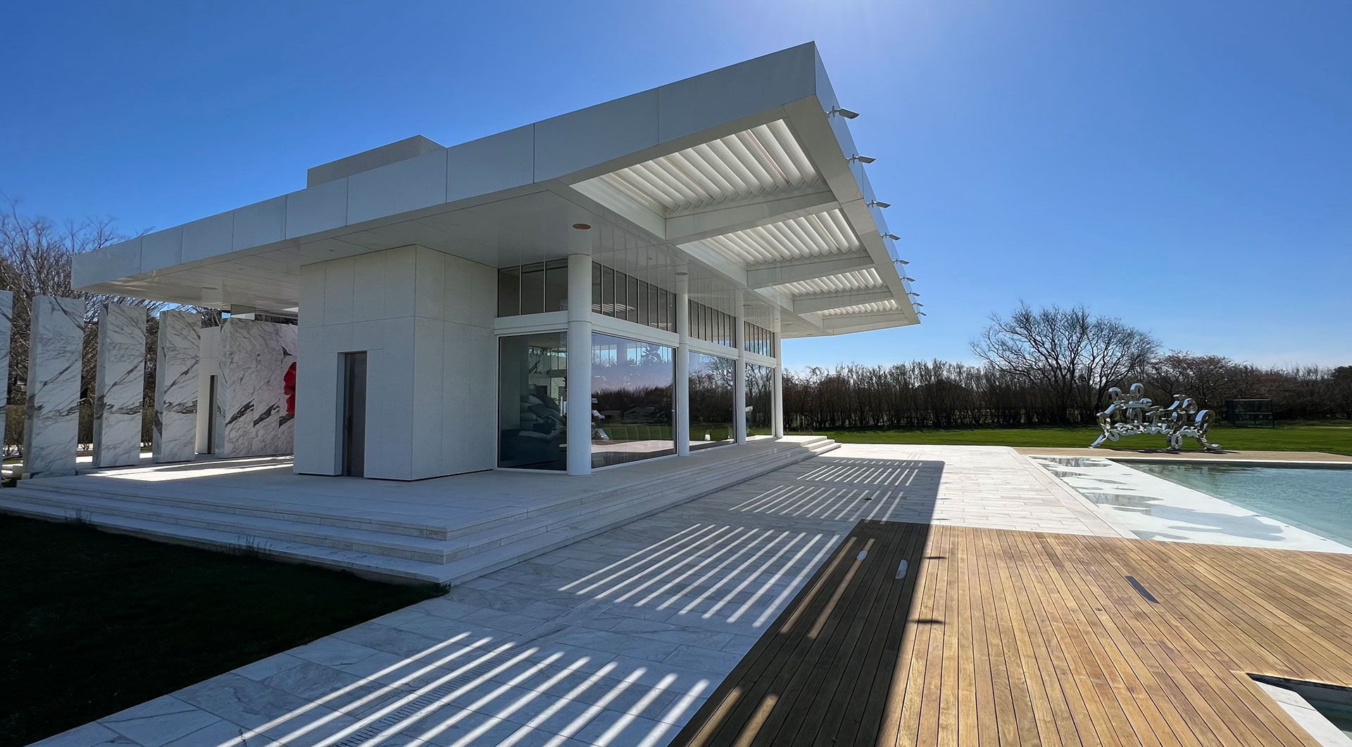 Hamptons, New York, HIRT kinetics SF 90